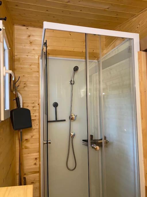 Chalet Saint-Vincent-de-Paul  Luaran gambar